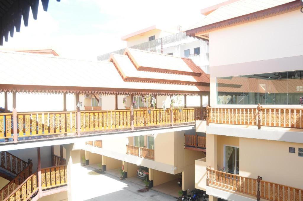 V.Hotel & Resort Hatjaj Kültér fotó